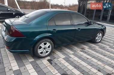 Седан Ford Mondeo 2002 в 