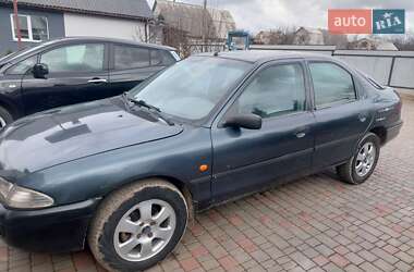 Ліфтбек Ford Mondeo 1993 в 