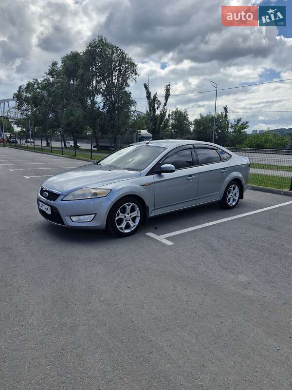 Седан Ford Mondeo 2007 в Киеве