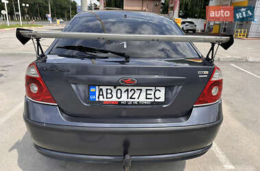 Ліфтбек Ford Mondeo 2006 в 
