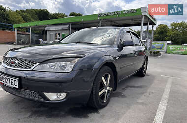 Ліфтбек Ford Mondeo 2006 в 
