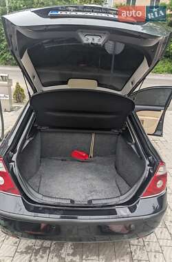 Ліфтбек Ford Mondeo 2005 в 