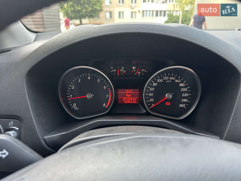 Седан Ford Mondeo 2011 в Дніпрі