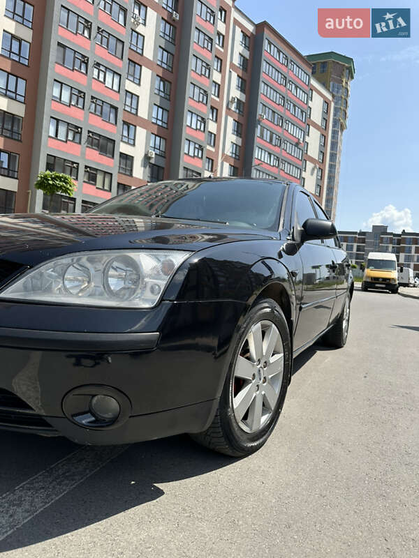 Седан Ford Mondeo 2001 в Тернополе