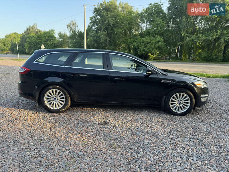 Универсал Ford Mondeo 2011 в Лубнах