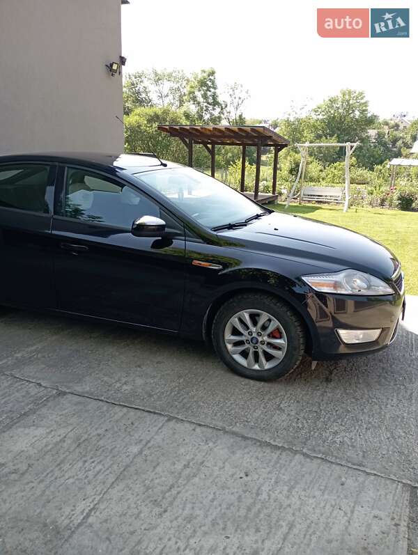 Лифтбек Ford Mondeo 2009 в Ивано-Франковске