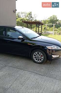 Лифтбек Ford Mondeo 2009 в 