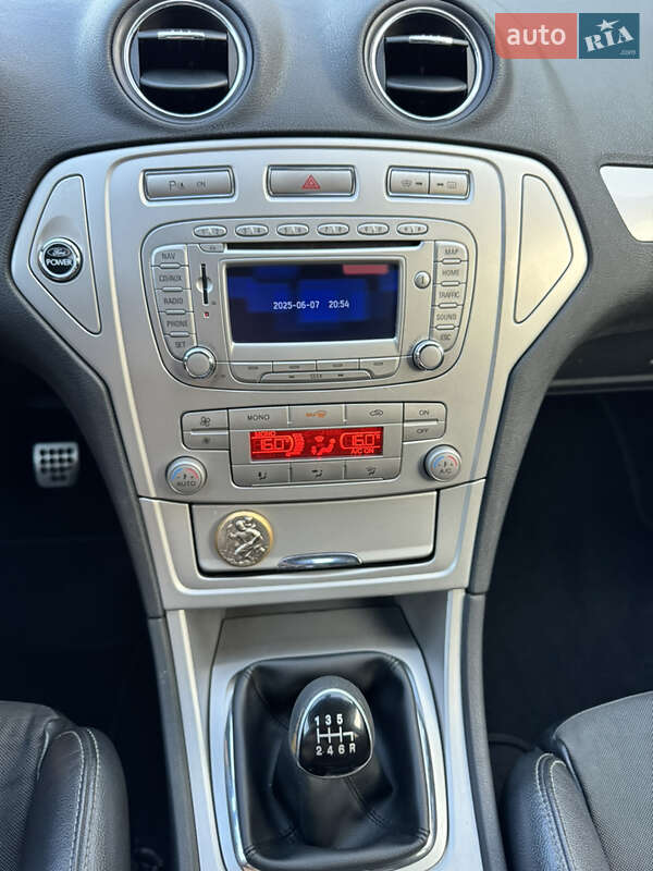Універсал Ford Mondeo 2010 в Львові