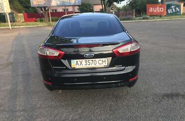 Седан Ford Mondeo 2011 в 
