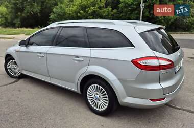 Универсал Ford Mondeo 2010 в 