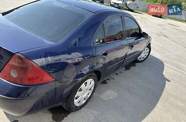 Седан Ford Mondeo 2001 в 