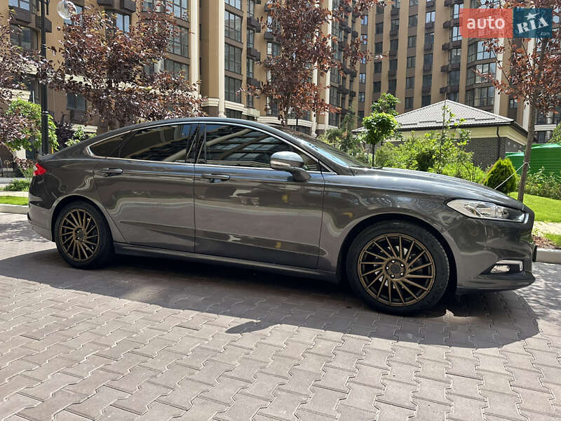 Ліфтбек Ford Mondeo 2018 в Києві