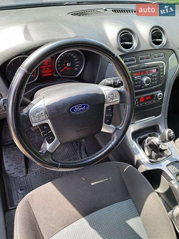 Универсал Ford Mondeo 2012 в Тернополе