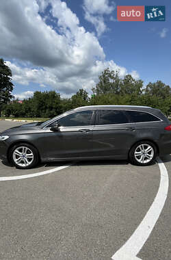 Универсал Ford Mondeo 2015 в Буче