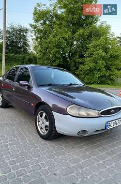 Лифтбек Ford Mondeo 1997 в Львове