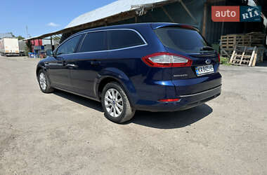 Универсал Ford Mondeo 2012 в 