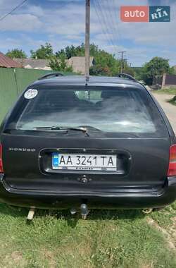 Универсал Ford Mondeo 1994 в 