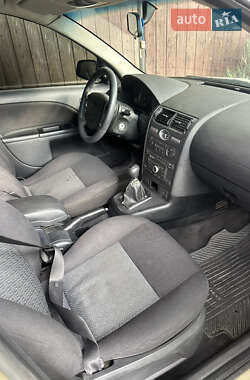 Лифтбек Ford Mondeo 2006 в 