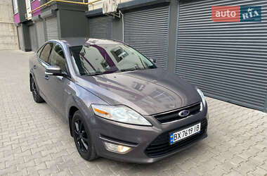 Седан Ford Mondeo 2011 в 