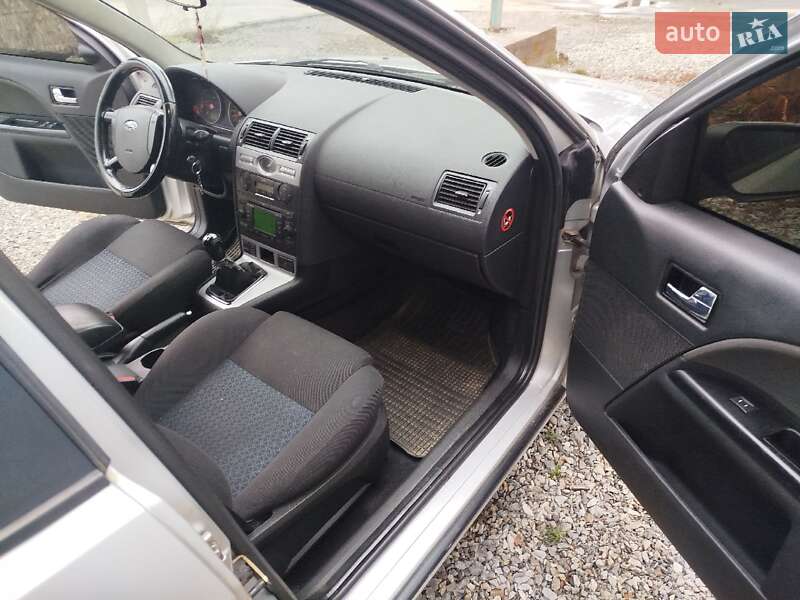 Універсал Ford Mondeo 2005 в Виноградові