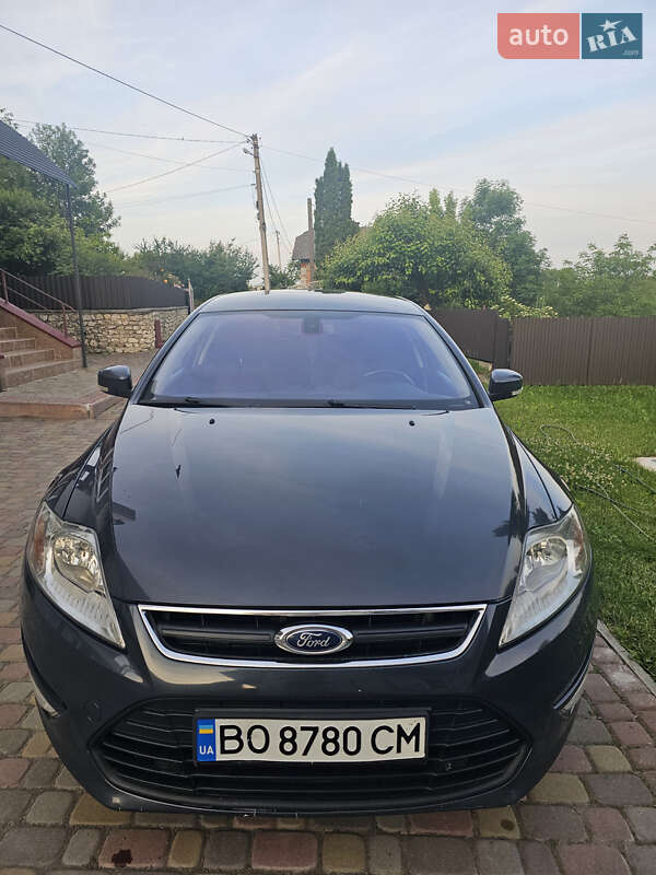 Універсал Ford Mondeo 2011 в Тернополі