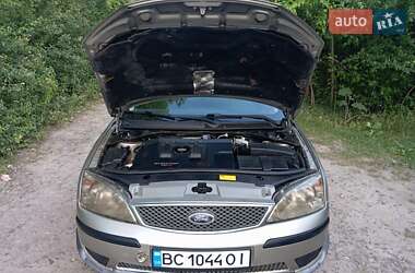 Универсал Ford Mondeo 2004 в 