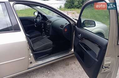 Универсал Ford Mondeo 2004 в 