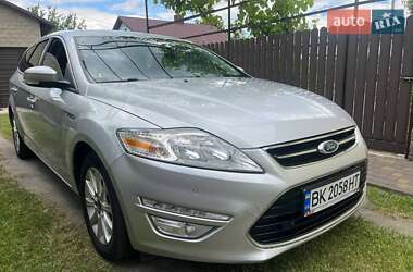 Универсал Ford Mondeo 2013 в Радивилове