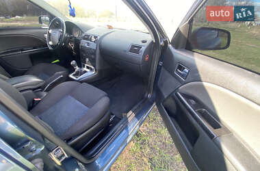 Седан Ford Mondeo 2005 в 