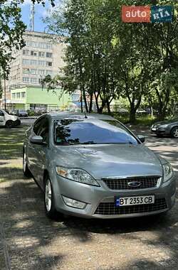 Лифтбек Ford Mondeo 2010 в Виннице