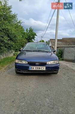 Лифтбек Ford Mondeo 1995 в Дунаевцах