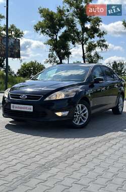 Седан Ford Mondeo 2011 в Білогородці