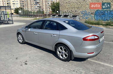 Седан Ford Mondeo 2008 в Украинке