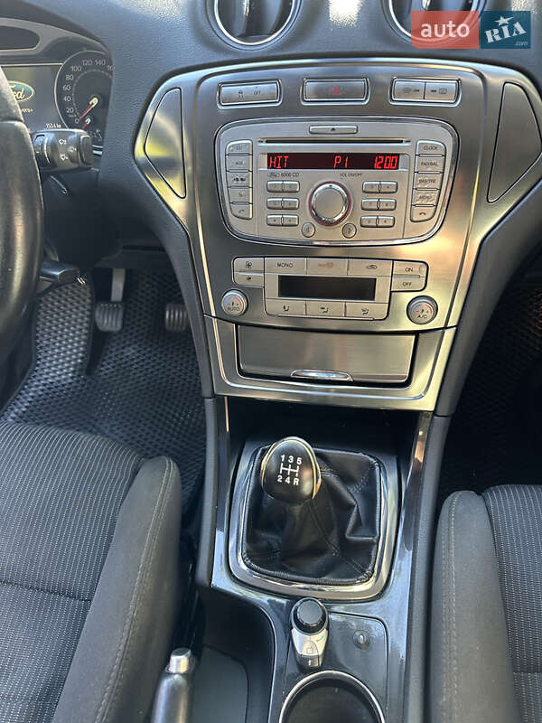 Седан Ford Mondeo 2008 в Львове