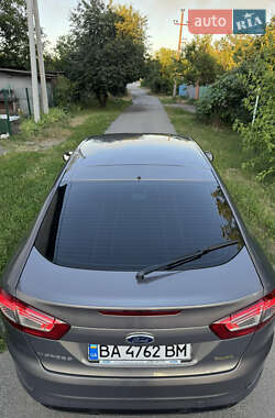 Лифтбек Ford Mondeo 2013 в 