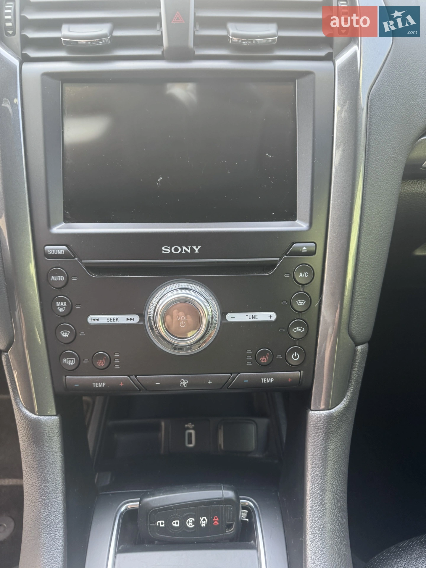 2019 Ford Mondeo - мініатюра 13