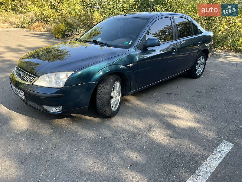 Седан Ford Mondeo 2005 в Киеве