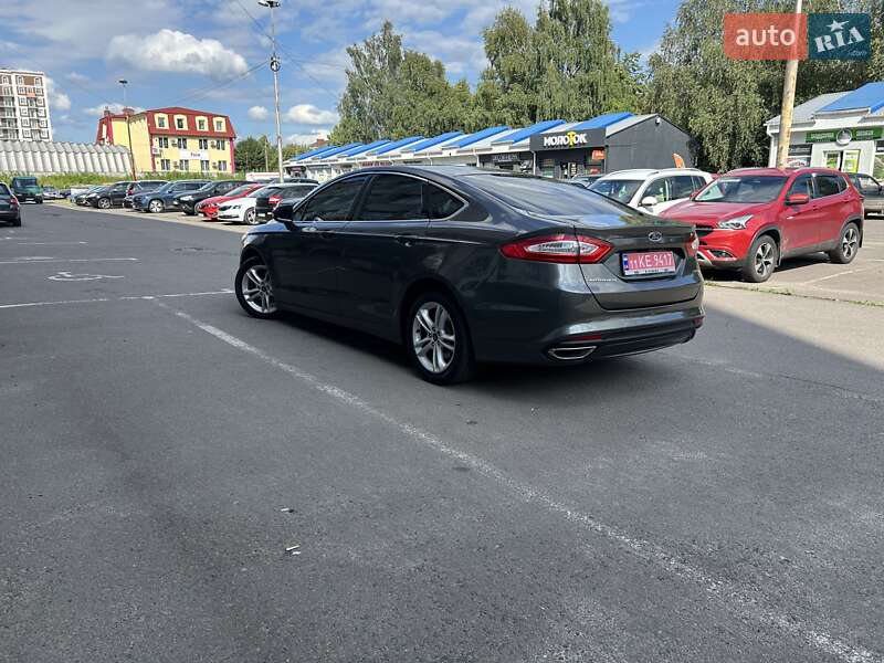 Седан Ford Mondeo 2016 в Луцке