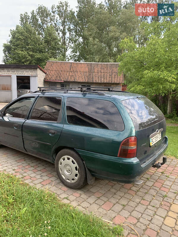 Универсал Ford Mondeo 1997 в Городке