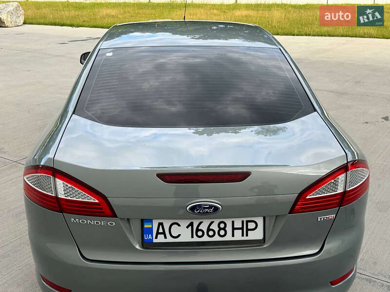 Седан Ford Mondeo 2007 в Луцьку