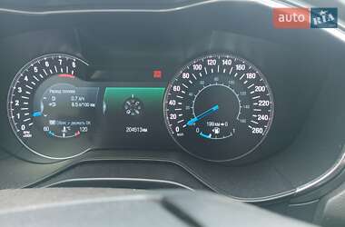 Седан Ford Mondeo 2014 в 