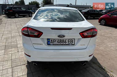 Седан Ford Mondeo 2011 в 