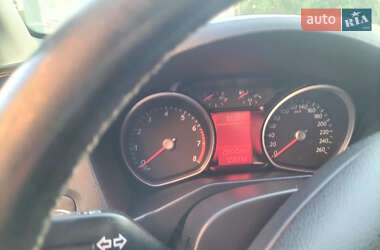 Седан Ford Mondeo 2011 в 