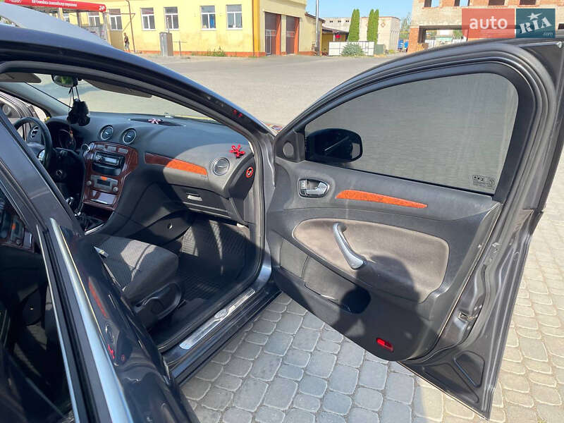 Універсал Ford Mondeo 2007 в Іллінцях