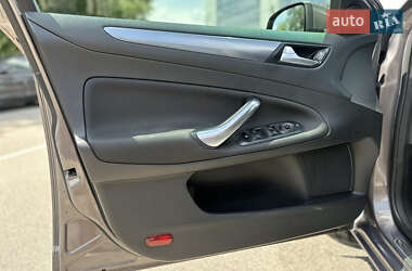 Универсал Ford Mondeo 2014 в 