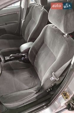 Седан Ford Mondeo 2005 в 