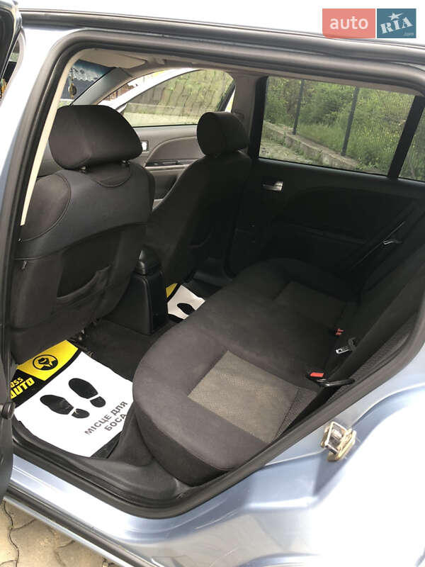 Універсал Ford Mondeo 2004 в Коломиї