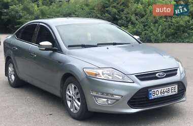 Седан Ford Mondeo 2012 в 