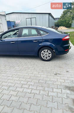 Лифтбек Ford Mondeo 2008 в 