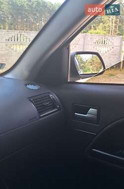 Седан Ford Mondeo 2003 в 